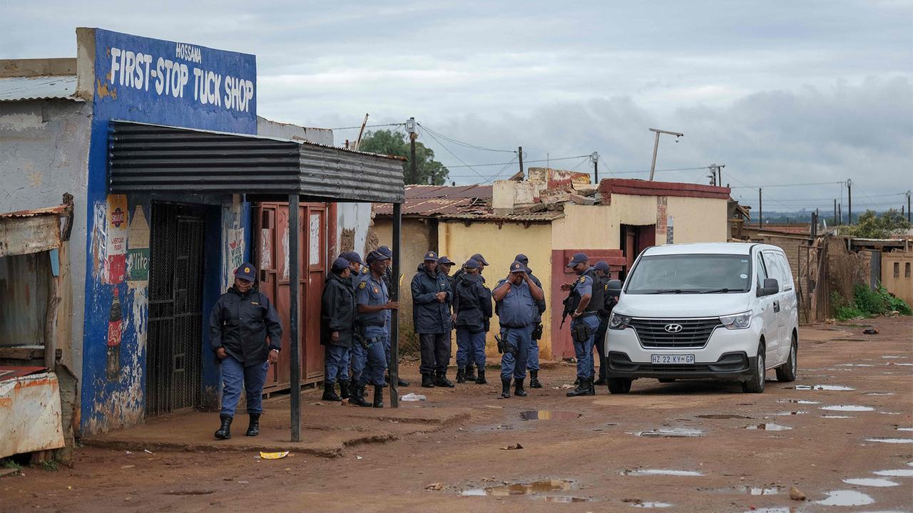 Mindestens neun Tote bei Schusswaffenangriff auf Bar in Südafrika