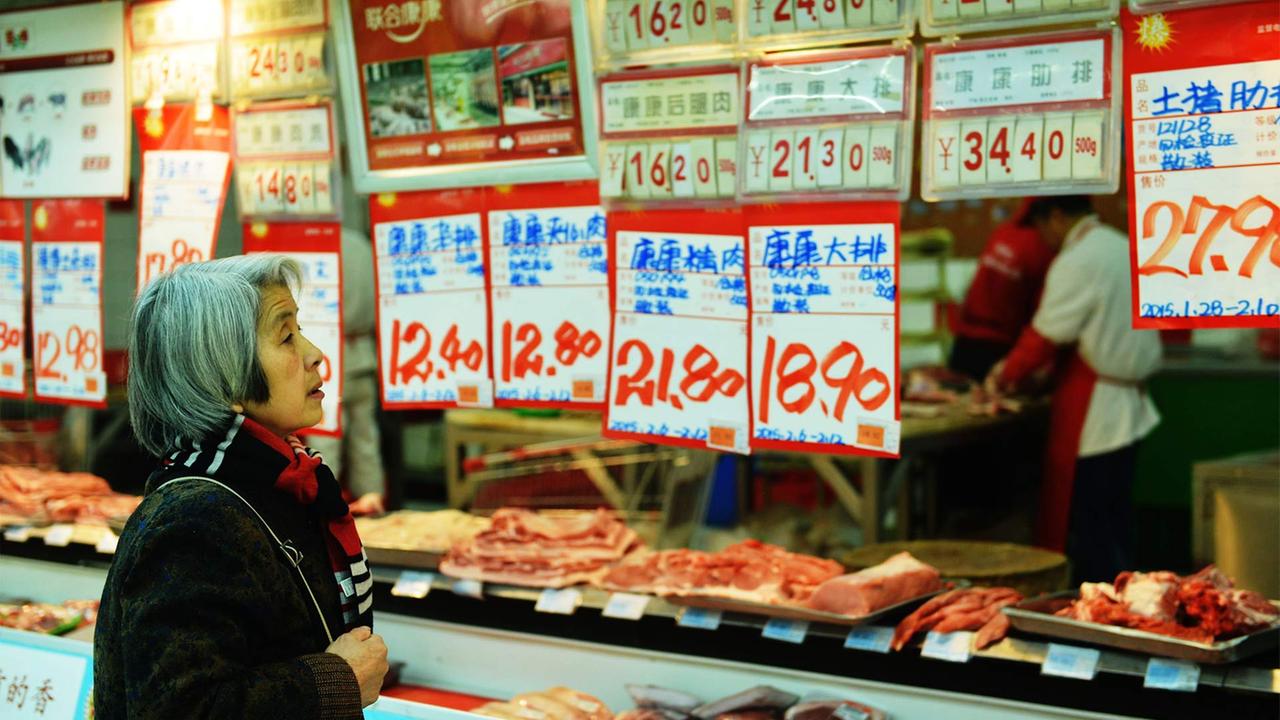 Schwache Nachfrage und Deflationsgefahr belasten Chinas Wirtschaft