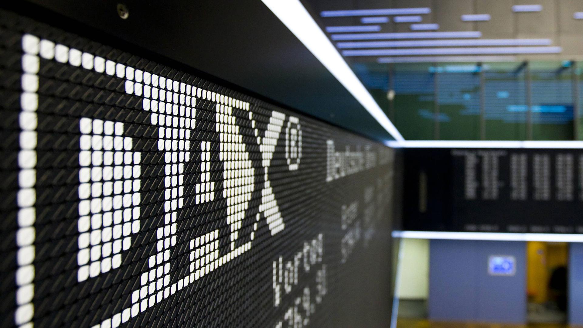 DAX-Logo auf Anzeigetafel | 