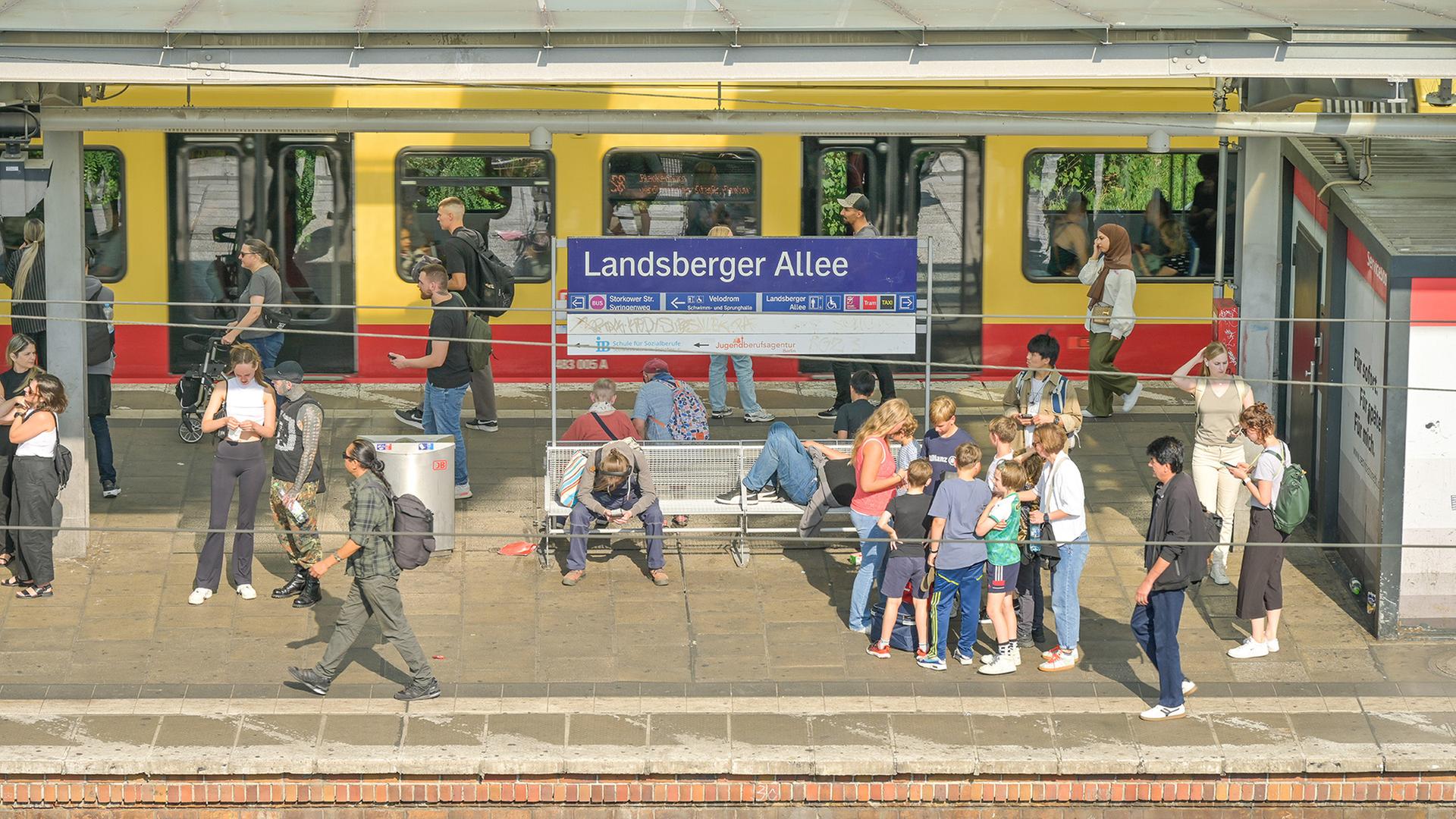 Der S-Bahnhof Landsberger Allee. (Quelle: Picture Alliance/Joko) | Picture Alliance/Joko