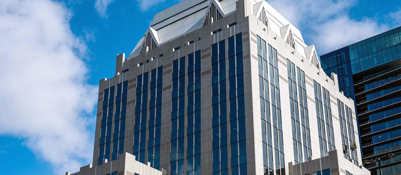 Der Hauptsitz des Finanzinstituts Euroclear in Brüssel, Belgien.