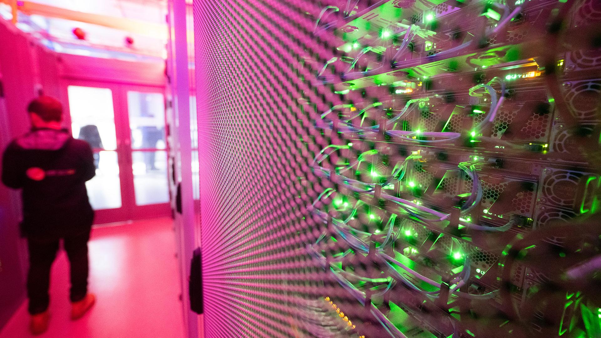 Rechenzentrum in Frankfurt | picture alliance/dpa