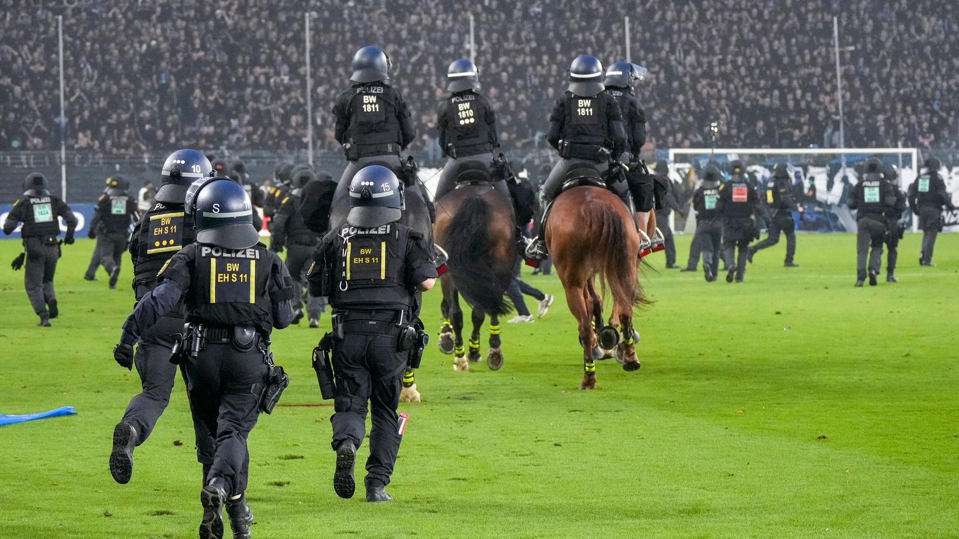 Nach Eskalation im Mannheimer Stadion: SPD-Landtagsfraktionsvorsitzender will Vereine zur Kasse bitten