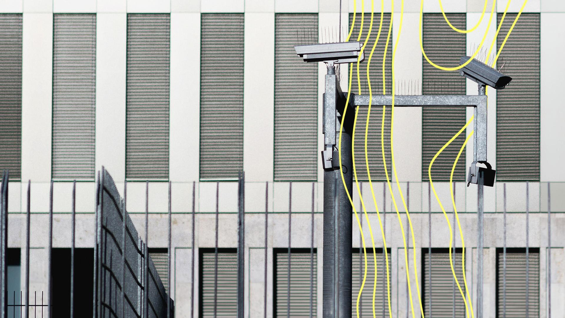 Ueberwachungskamera an der Zentrale vom Bundesnachrichtendienst in Berlin. | picture alliance / IPON | Stefan Boness
