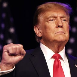 Donald Trump ballt eine Faust.