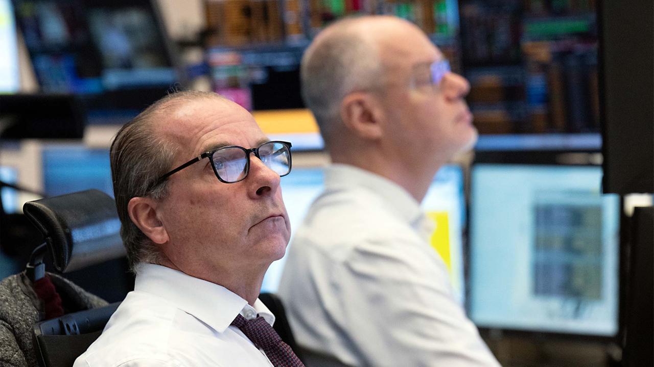Marktbericht: DAX schafft Wochenplus trotz anhaltender Nervosität