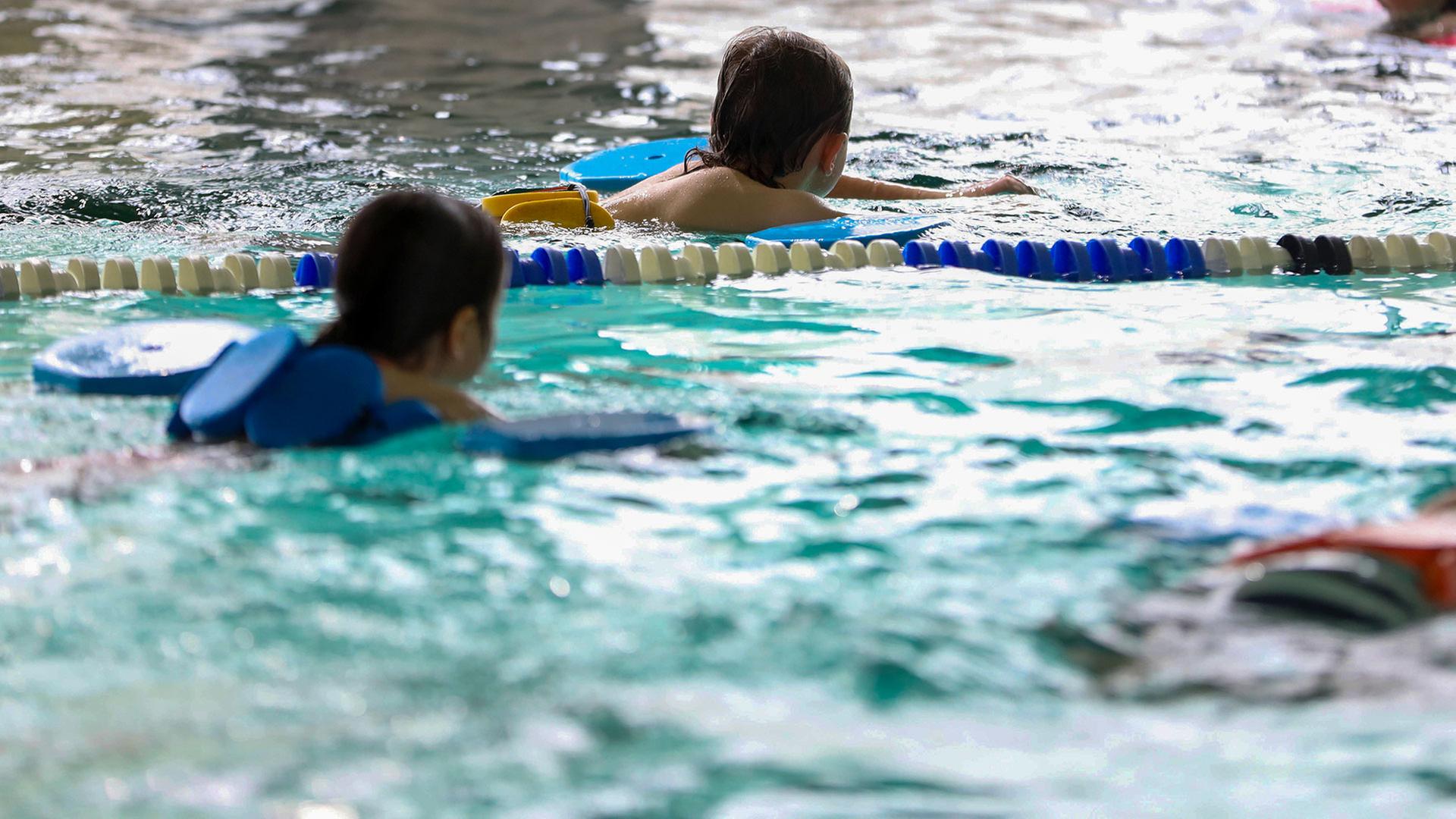 Schulschwimmen auf der Folsterhöhe soll wieder möglich werden