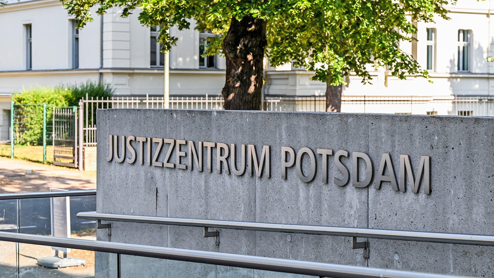Missbrauchsvorwürfe: Anklage gegen Kinderarzt der Havelland-Kliniken zugelassen
