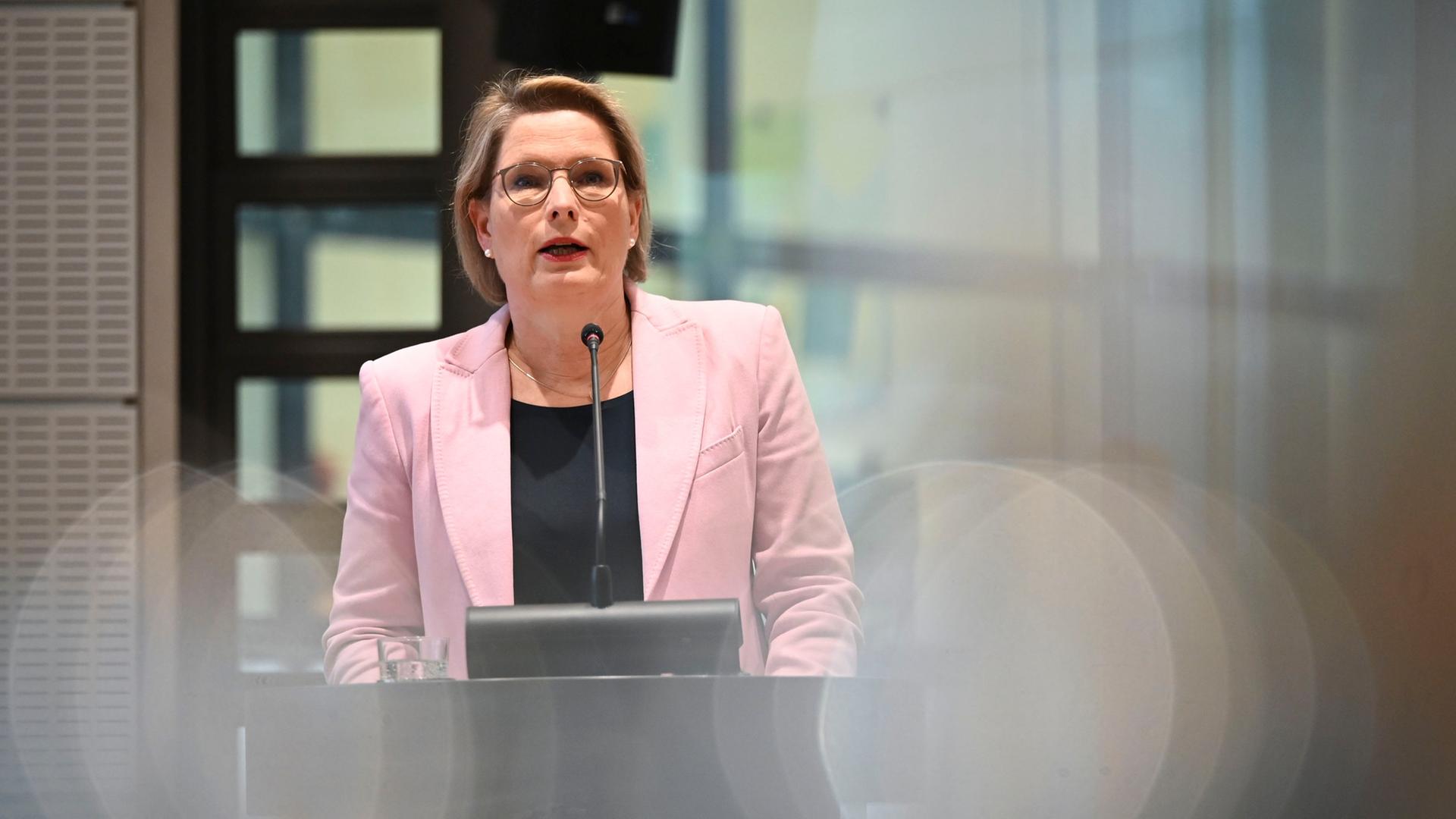 Bundesjustizministerin Stefanie Hubig (Archivbild). | dpa