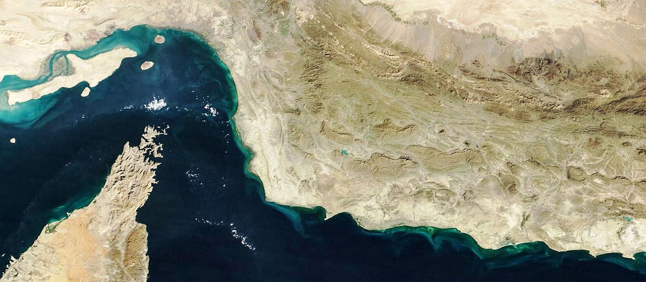Strait of Hormuz (satellite photo)