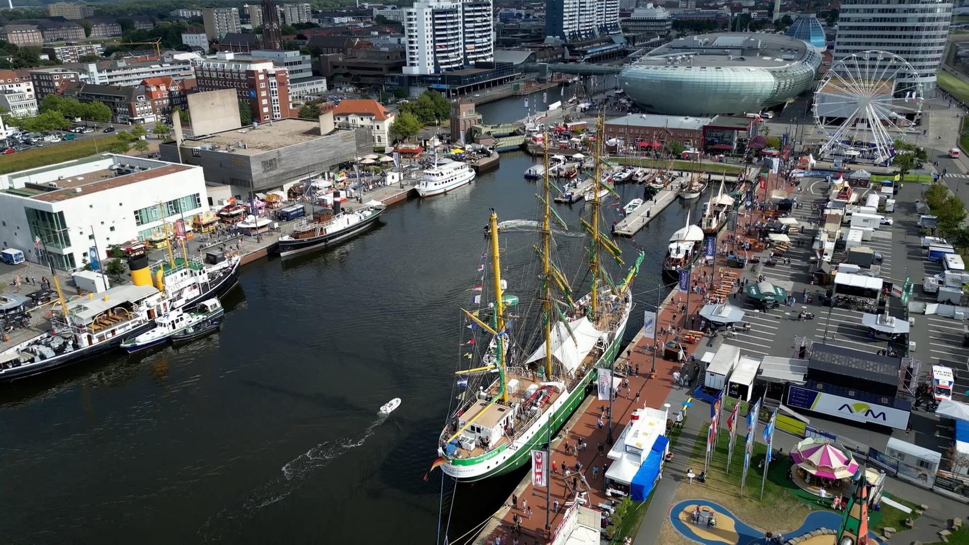Maritime Tage: Was Sie zum Schiffsfest in Bremerhaven wissen sollten