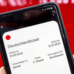 Deutschlandticket auf einem Smartphone.