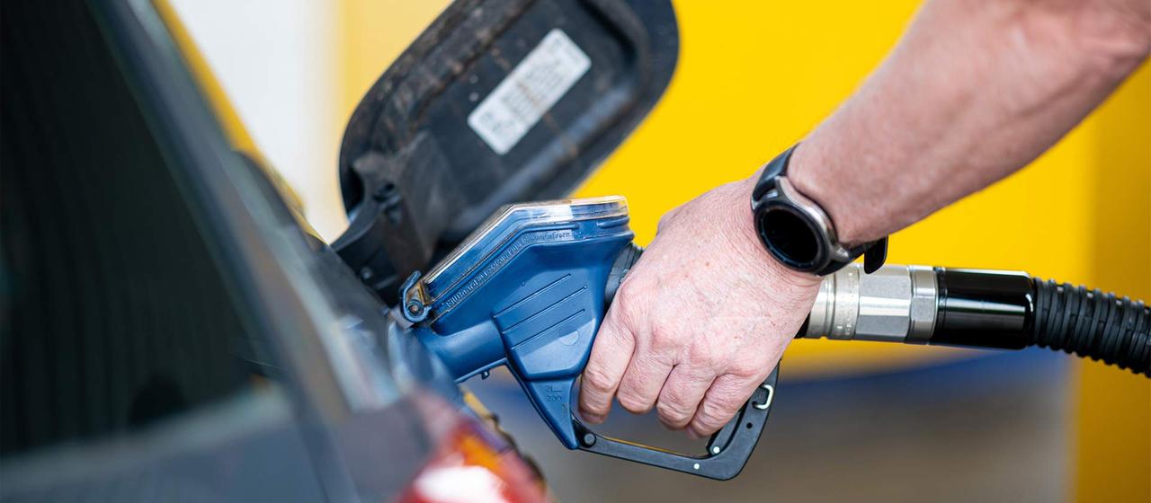 Wann Tanken am günstigsten ist