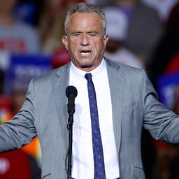  Robert F. Kennedy Jr. 
