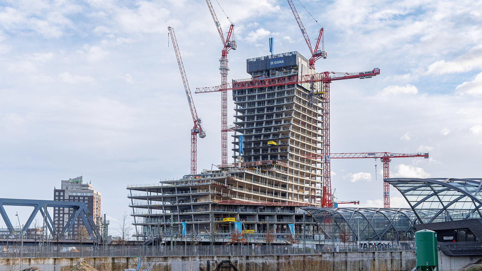 Die Baustelle des Elbtowers an den Elbbrücken in der Hafencity.a | picture alliance/dpa