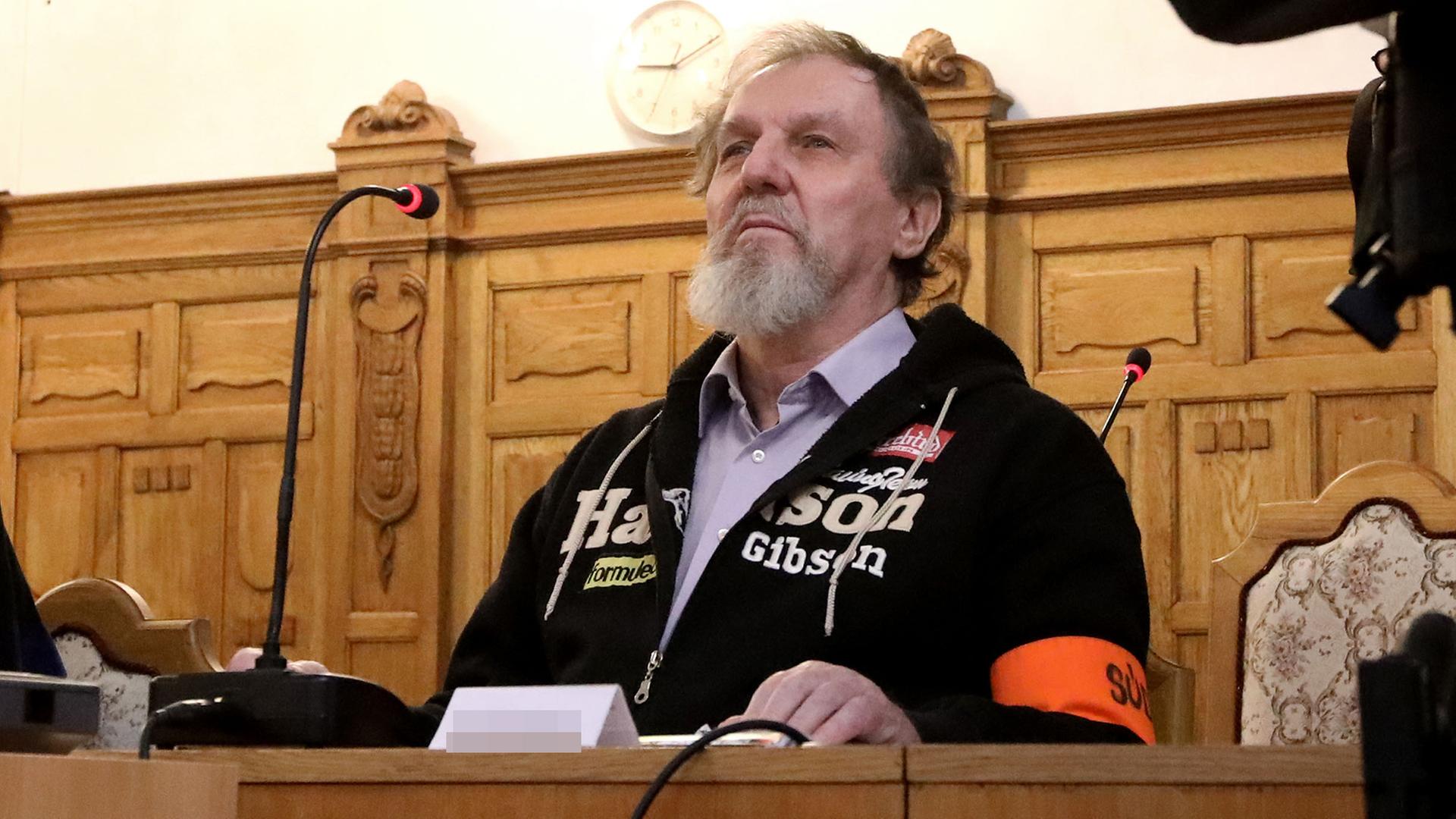 Juraj C. sitzt im Gerichtssaal des Spezialstrafgerichts (CCC) in Banská Bystrica (Slowakei). | dpa
