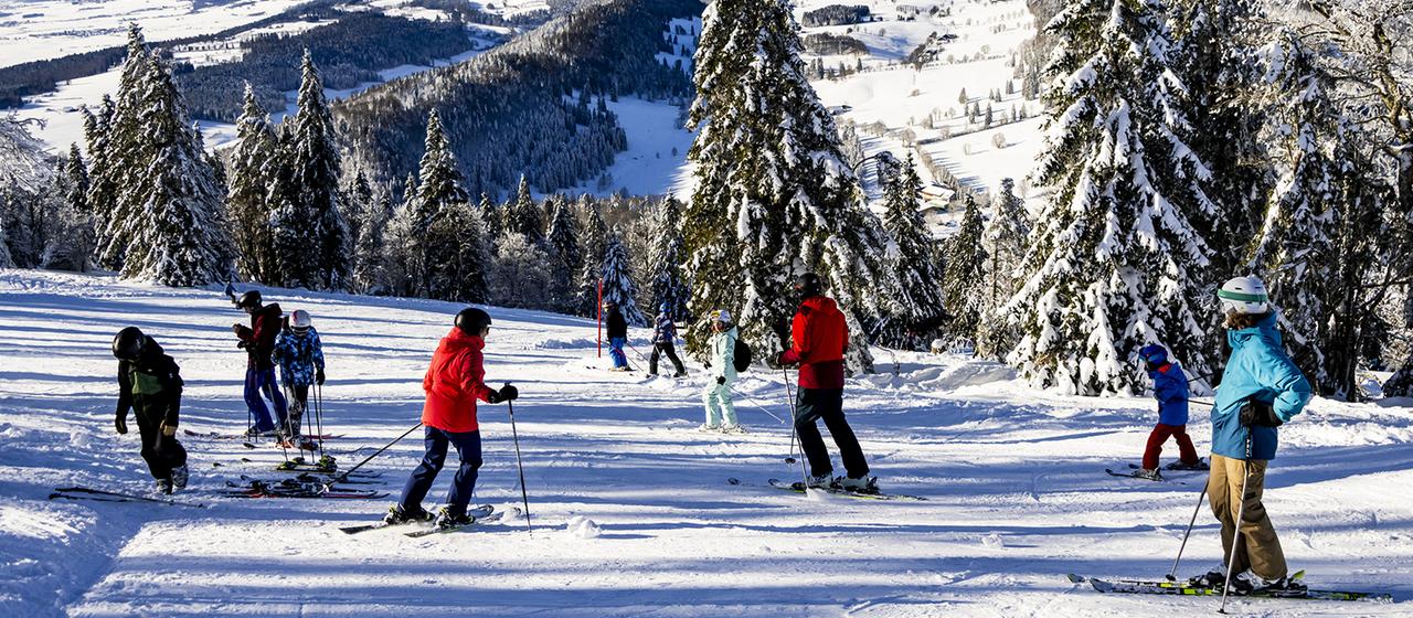 Ishda turmushga chiqqan ayollarni sikishadi