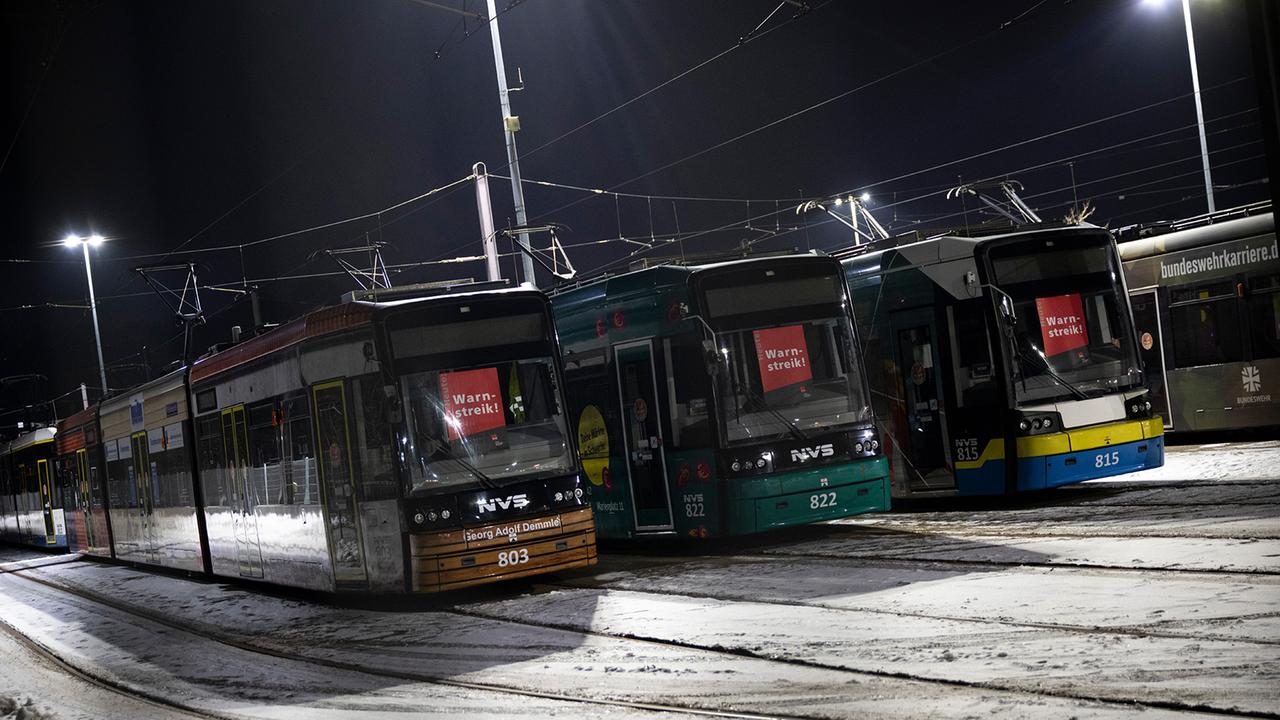Warnstreiks im öffentlichen Nahverkehr haben begonnen