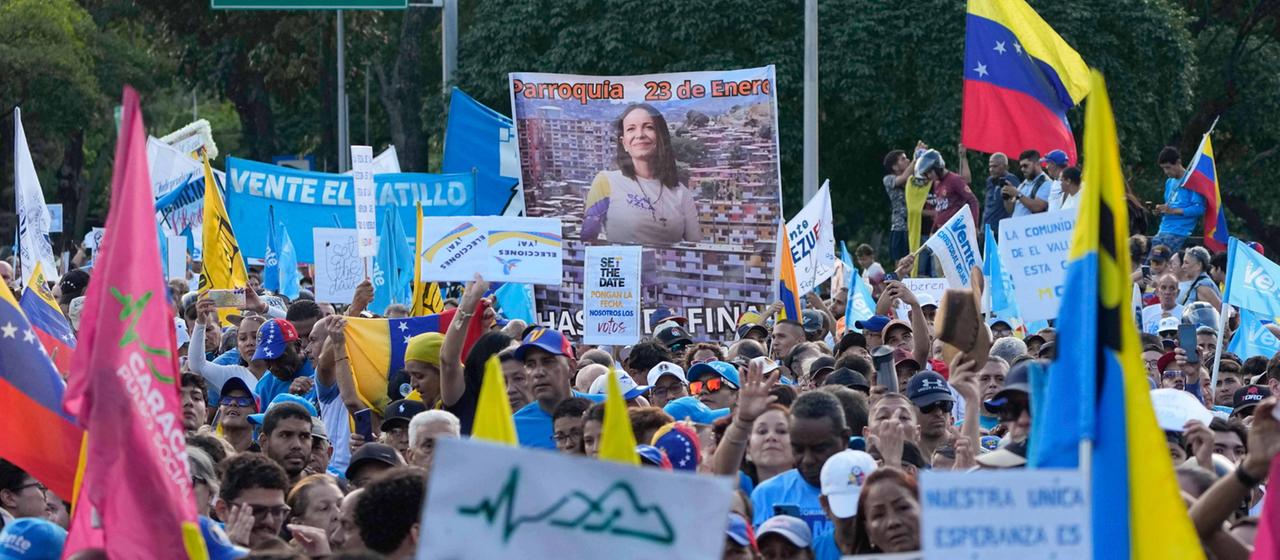 Demonstranten versammeln sich in Caracas, Venezuela