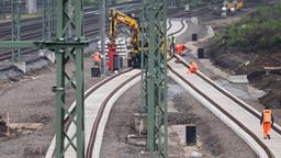 Bauarbeiten der Bahn: Die Fahrgäste der Deutschen Bahn müssen sich in den nächsten Monaten auf zahlreiche Baustellen einstellen.