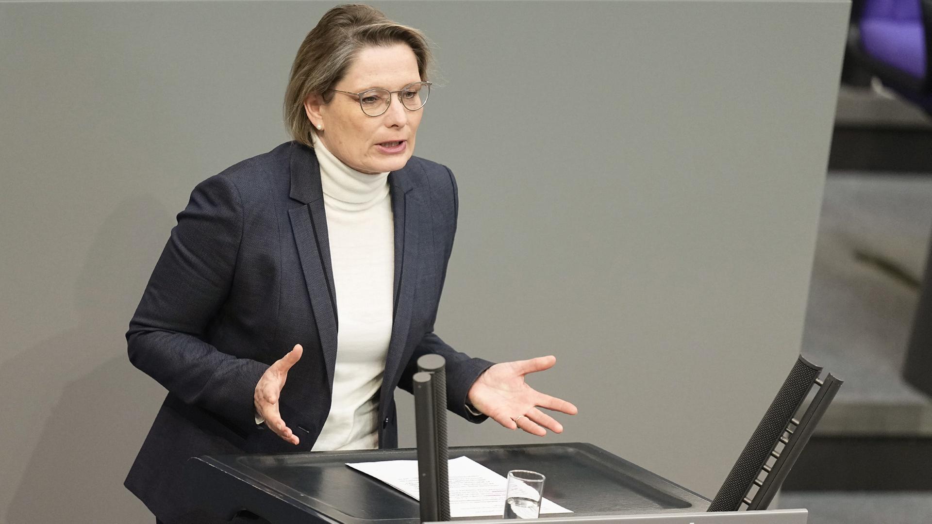 Stefanie Hubig | dpa