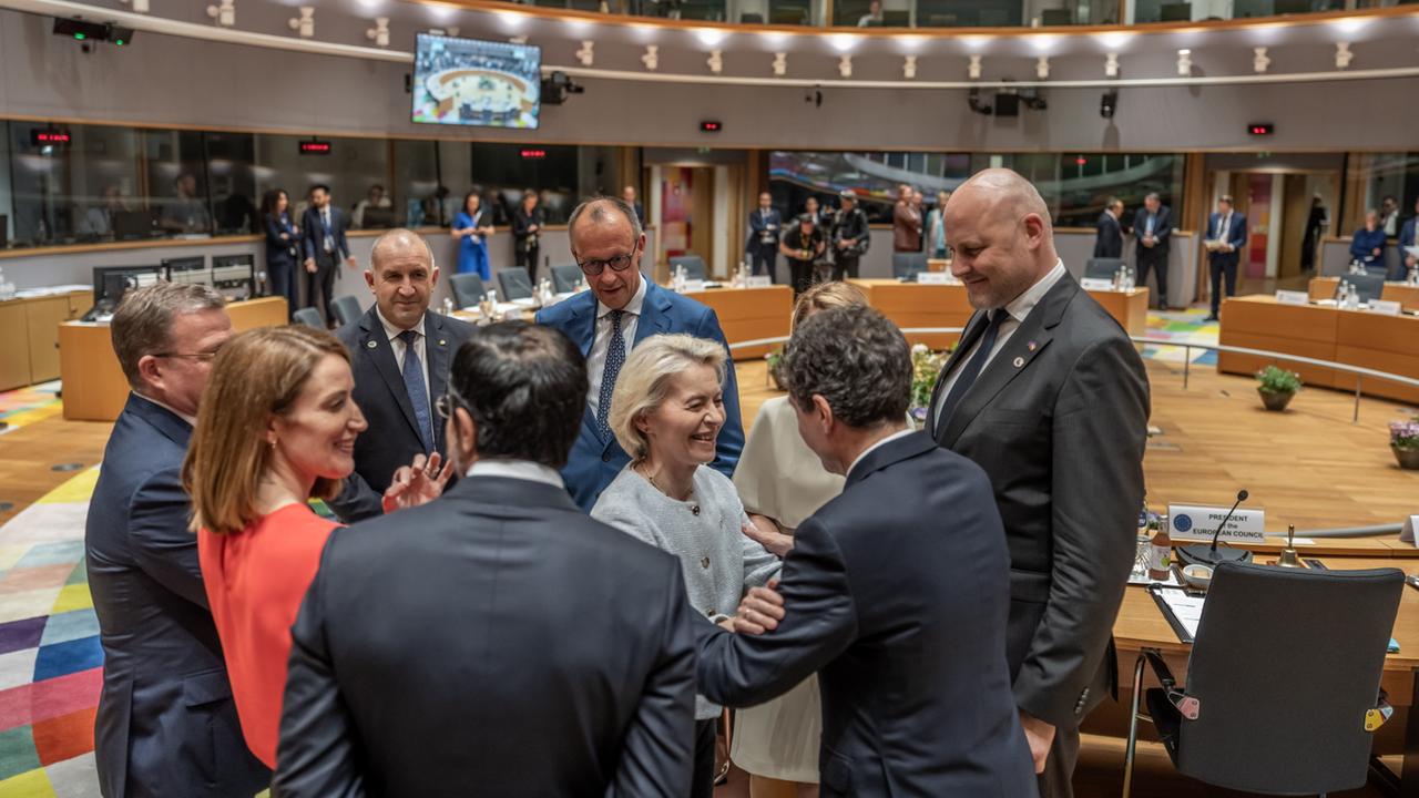 EU verlängert Russland-Sanktionen um zwölf Monate EU verlängert Russland-Sanktionen um zwölf Monate