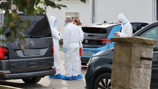 Bayerns Innenminister gibt Details über Täter bekannt