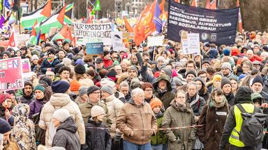 Demonstration gegen Rechtsextremismus in Hamburg.