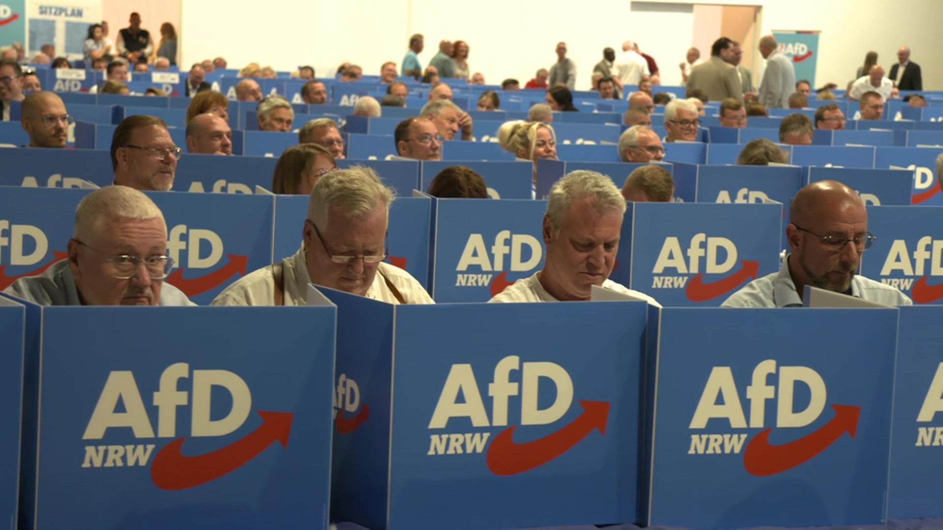Abstimmung beim AfD Aufstellungsparteitag in Marl | WDR / Bernd Neuhaus