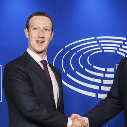 Mark Zuckerberg (links) und EU-Parlamentspräsident Antonio Tanjani