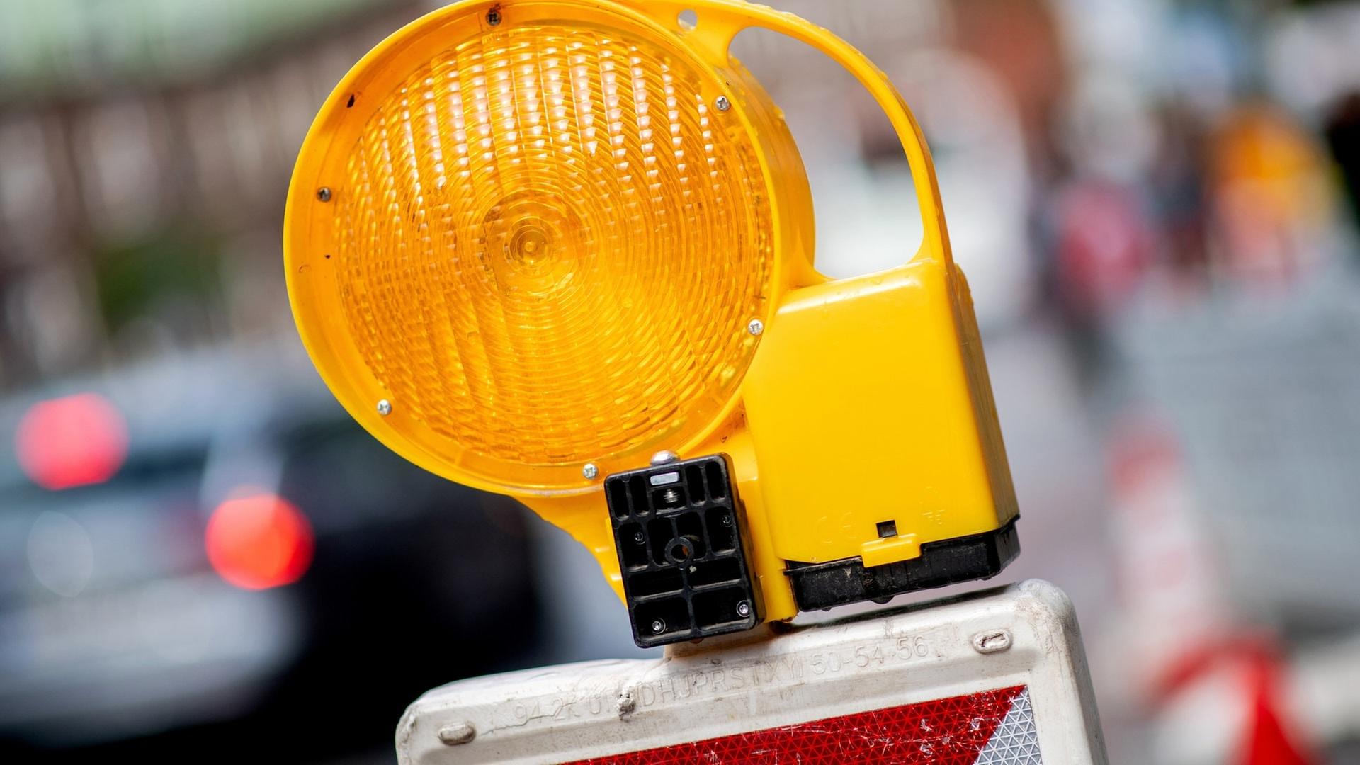 B9 bei Speyer: Die Absperrung wird Mitte November aufgehoben | dpa Bildfunk, Picture Alliance