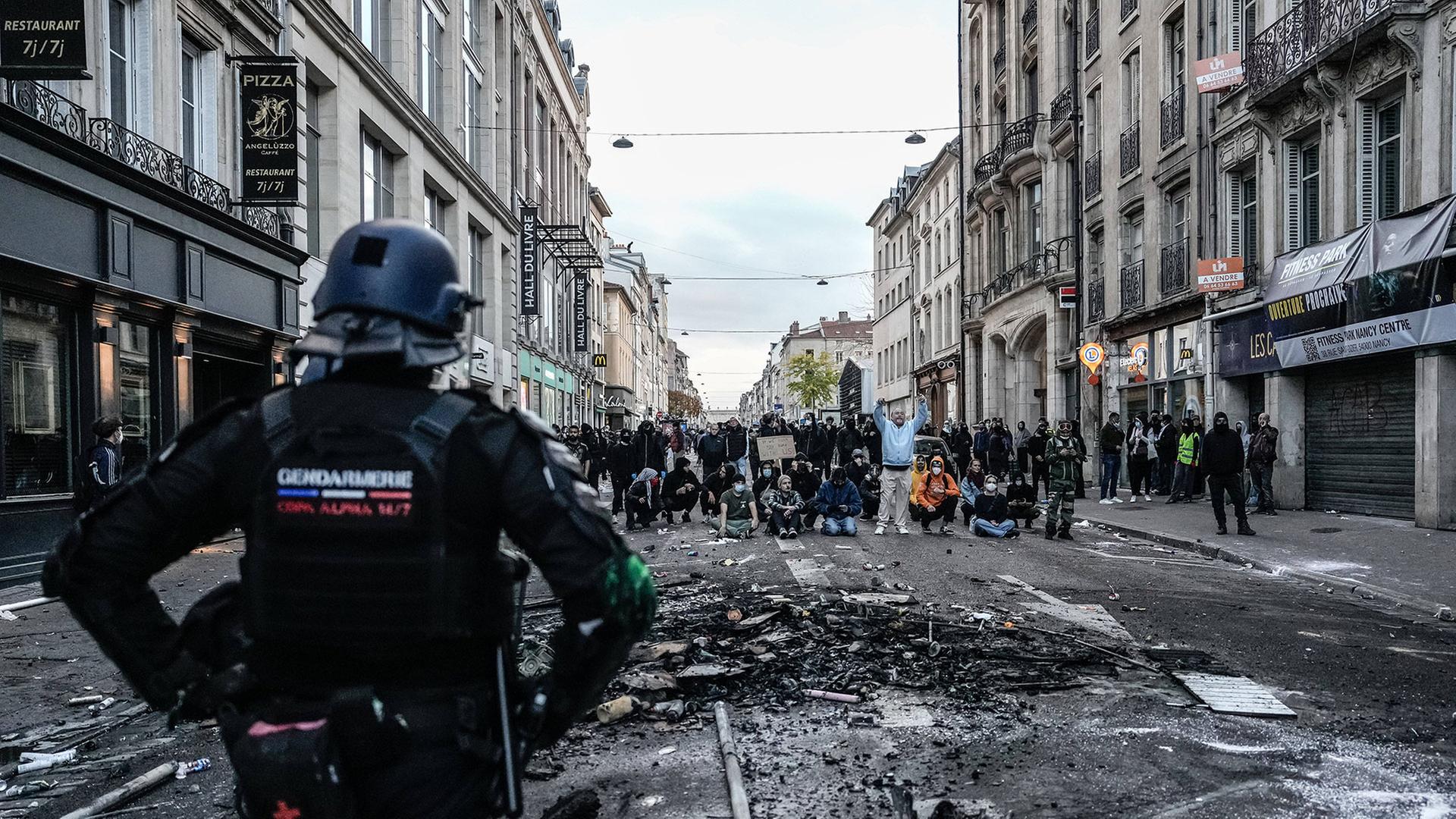 Proteste in Frankreich eskalieren — Plünderungen auch in Metz und Nancy