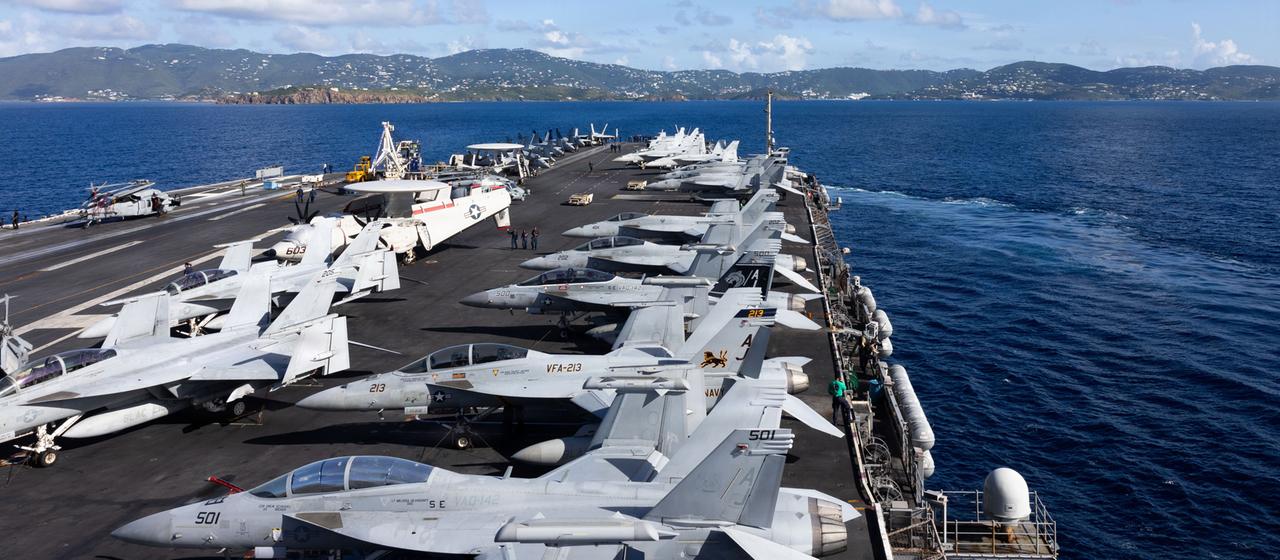 In der Karibik stationierte US-Kampfflugzeuge Foto: Seaman Abigail Reyes/U.S. Pentagon/dpa