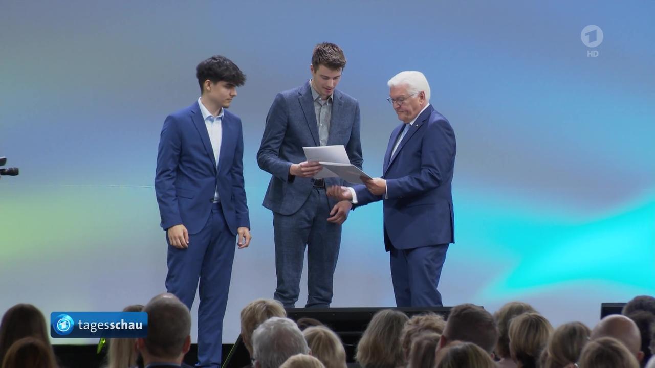 Auszeichnungen für Nachwuchswissenschaftler bei "Jugend forscht"