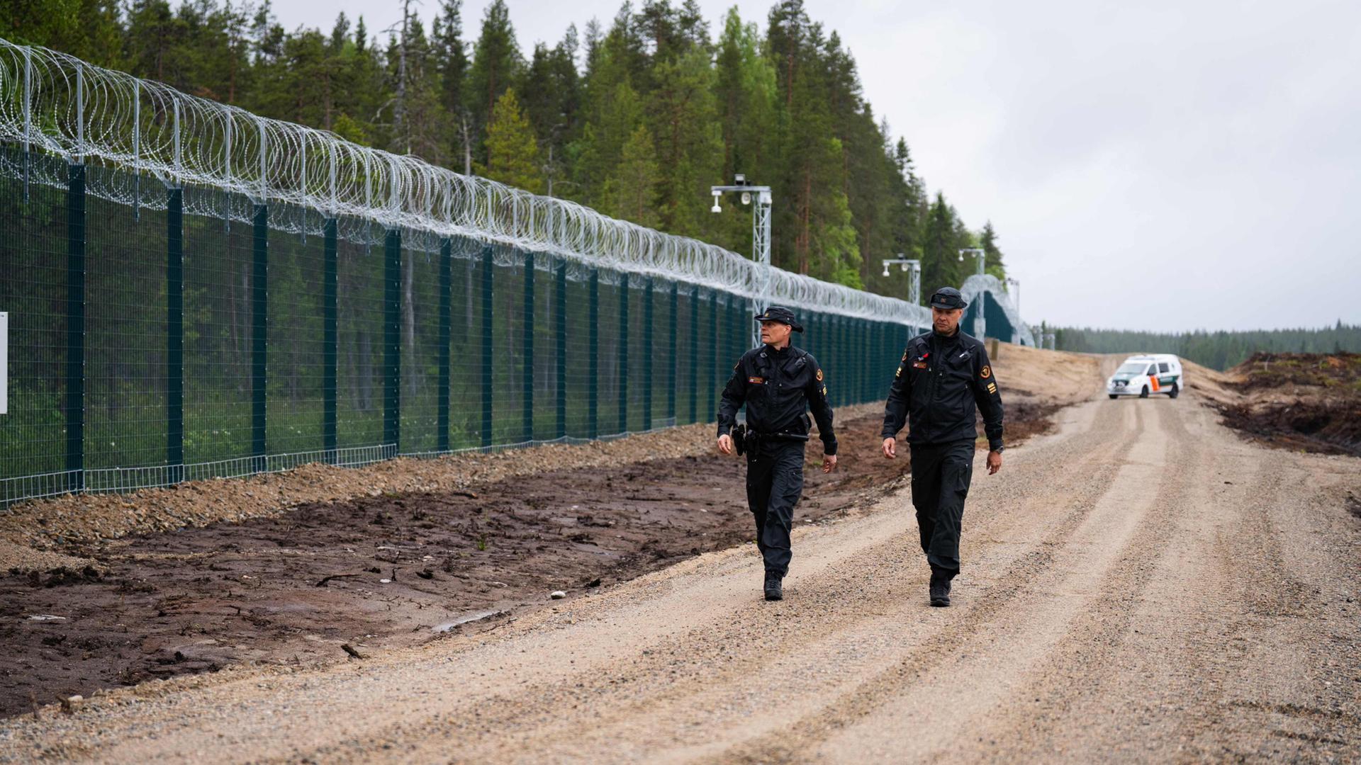 Was unternimmt das russische Militär im Grenzgebiet zu Finnland?