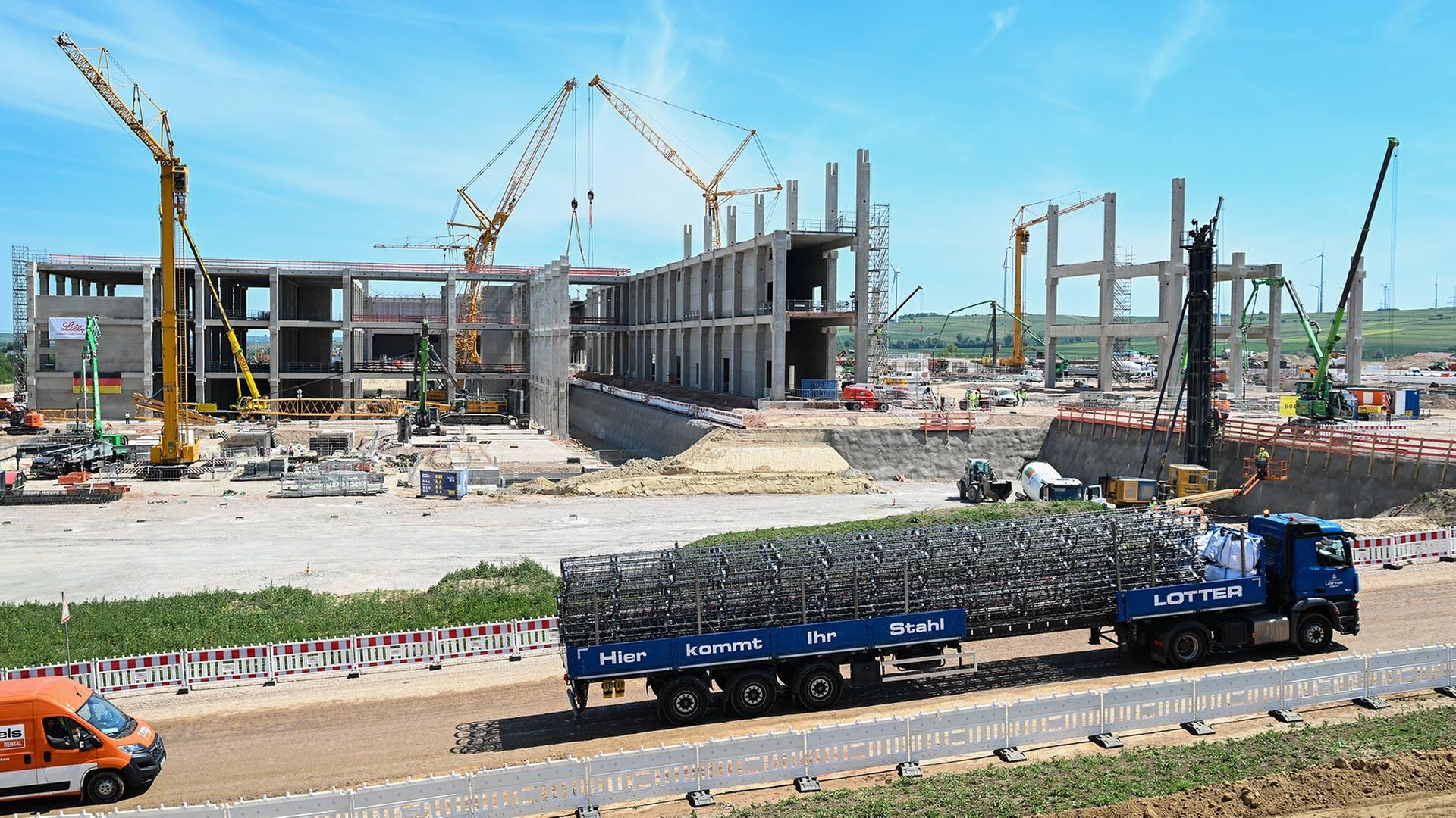 Blick auf die Baustelle f�r den neuen Pharmastandort des US-Pharmakonzerns Eli Lilly in Alzey. | picture alliance/dpa