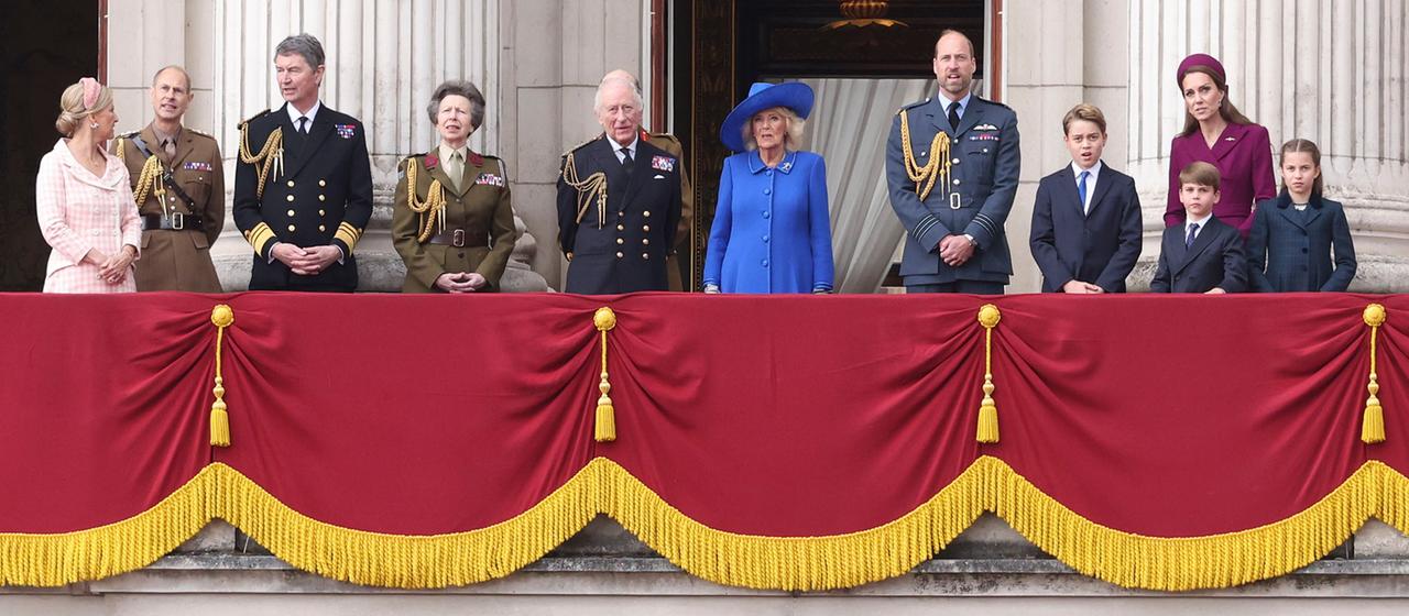 Britisches Königshaus: Was die Royals alles geschenkt bekommen |  tagesschau.de