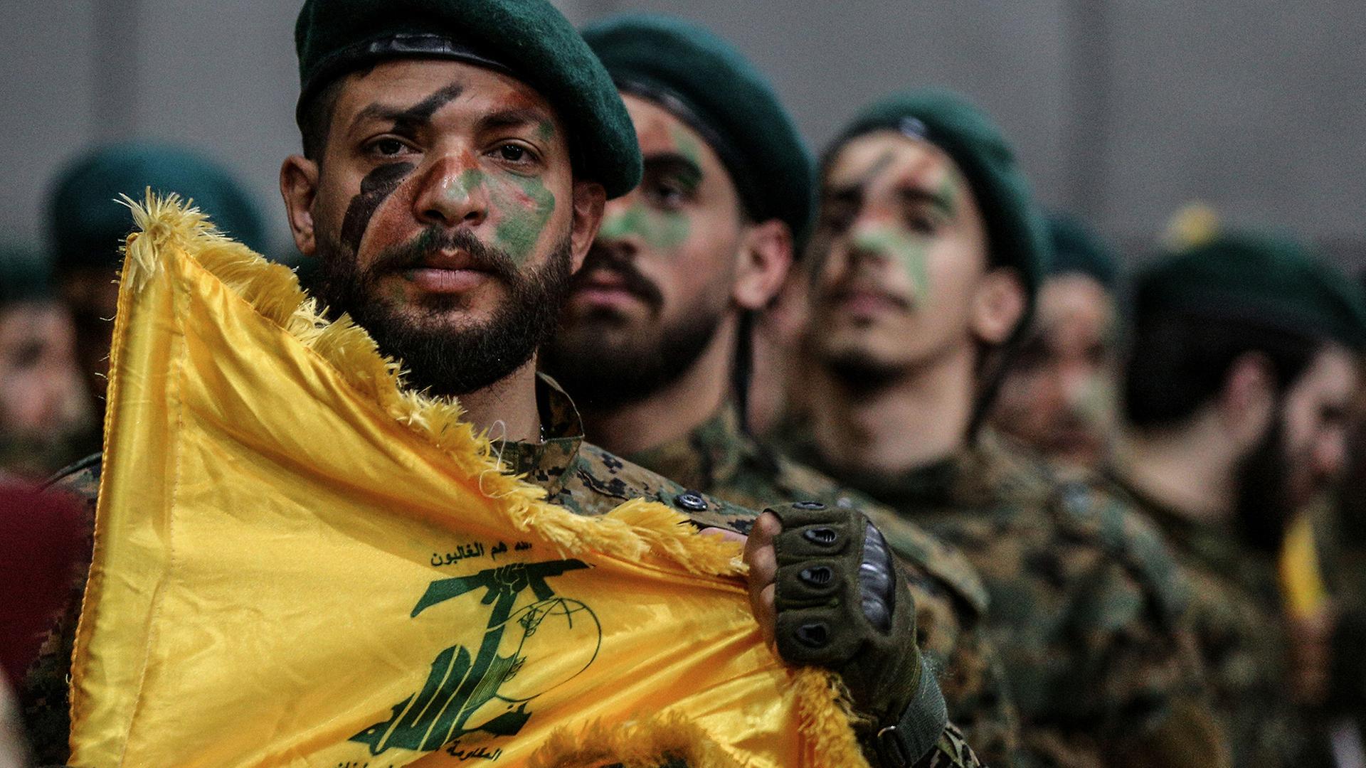 Hisbollah droht bei Entwaffnung mit Bürgerkrieg im Libanon