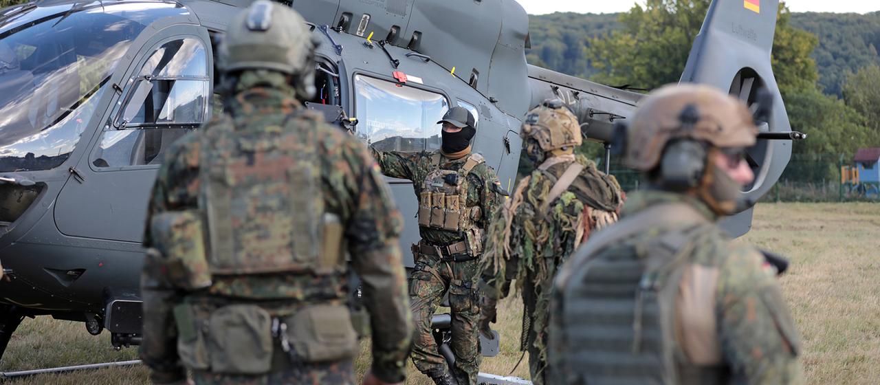 Fallschirmjäger in Zweibrücken