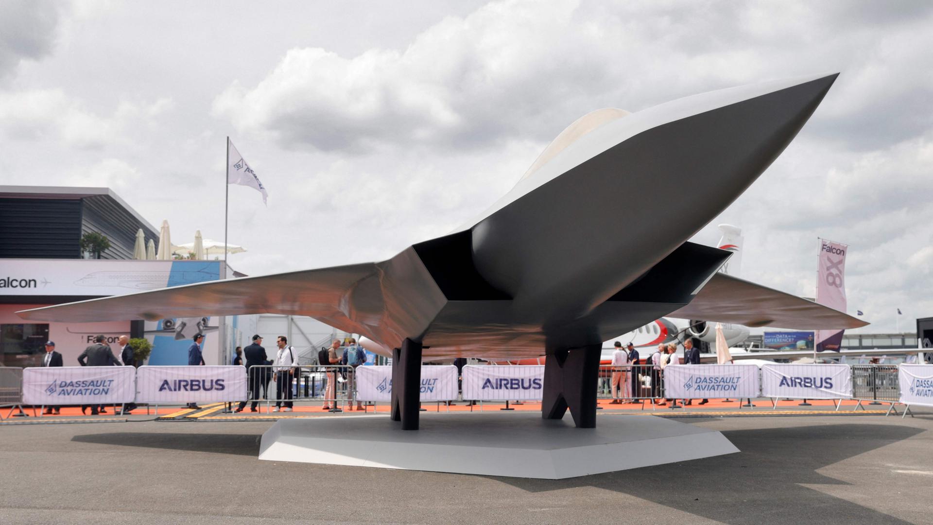 Ein Modell des Future Combat Air System (FCAS) | AFP