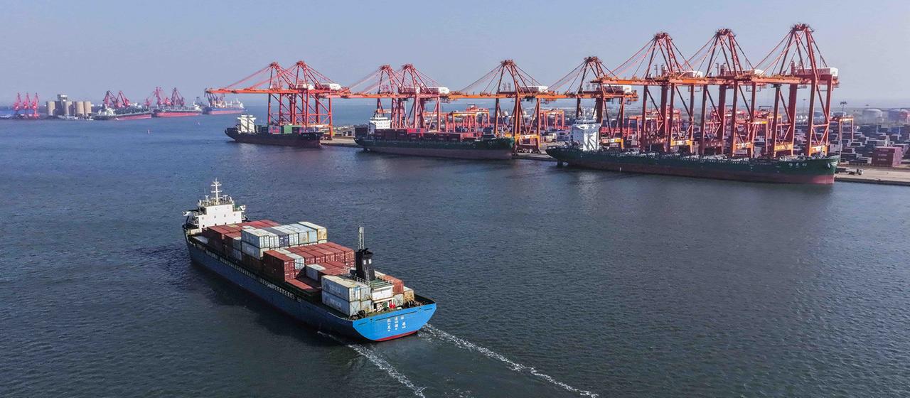 Hafen in Tangshan, China