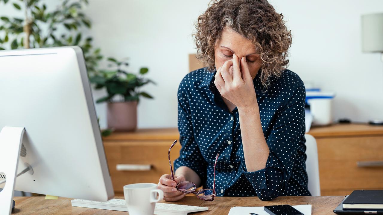 Arbeitszeit: 4,4 Millionen Menschen leisteten 2024 Überstunden