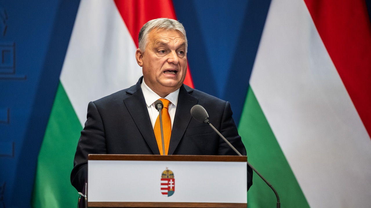 Ungarns Regierungschef Orban Zu Hause fest im Sattel tagesschau.de