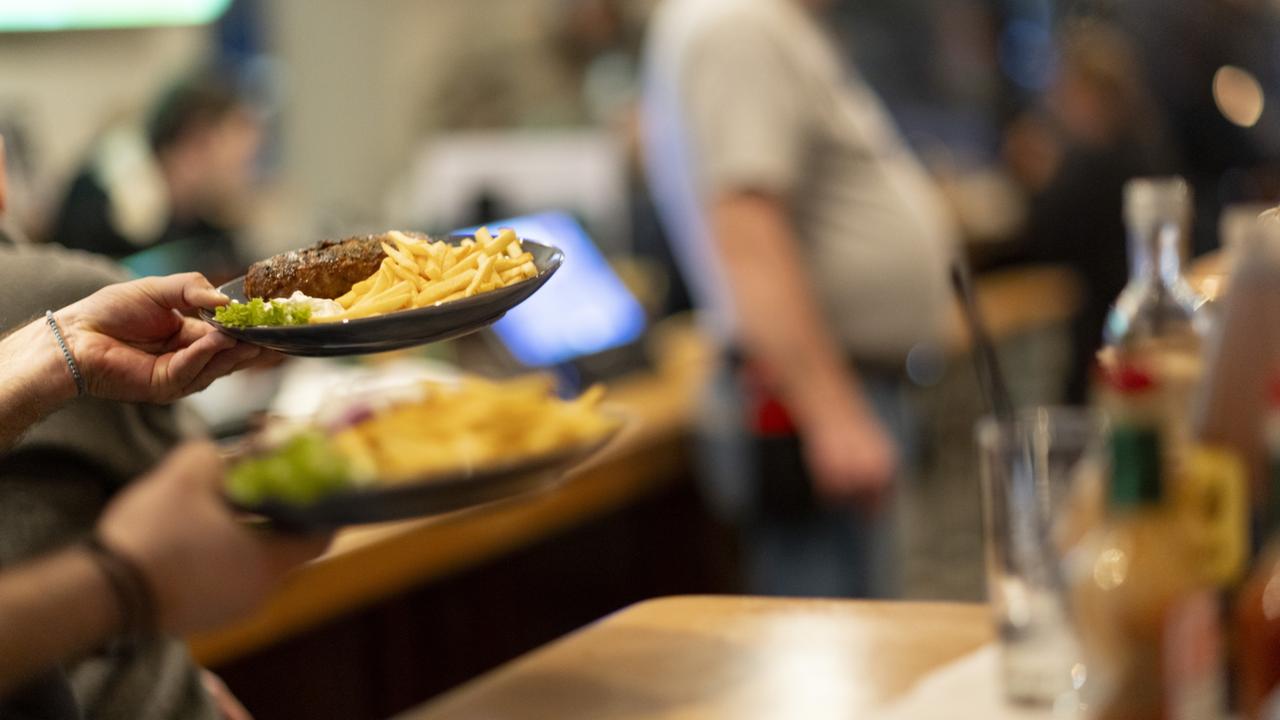 Essen gehen trotz Mehrwertsteuer-Senkung nicht günstiger