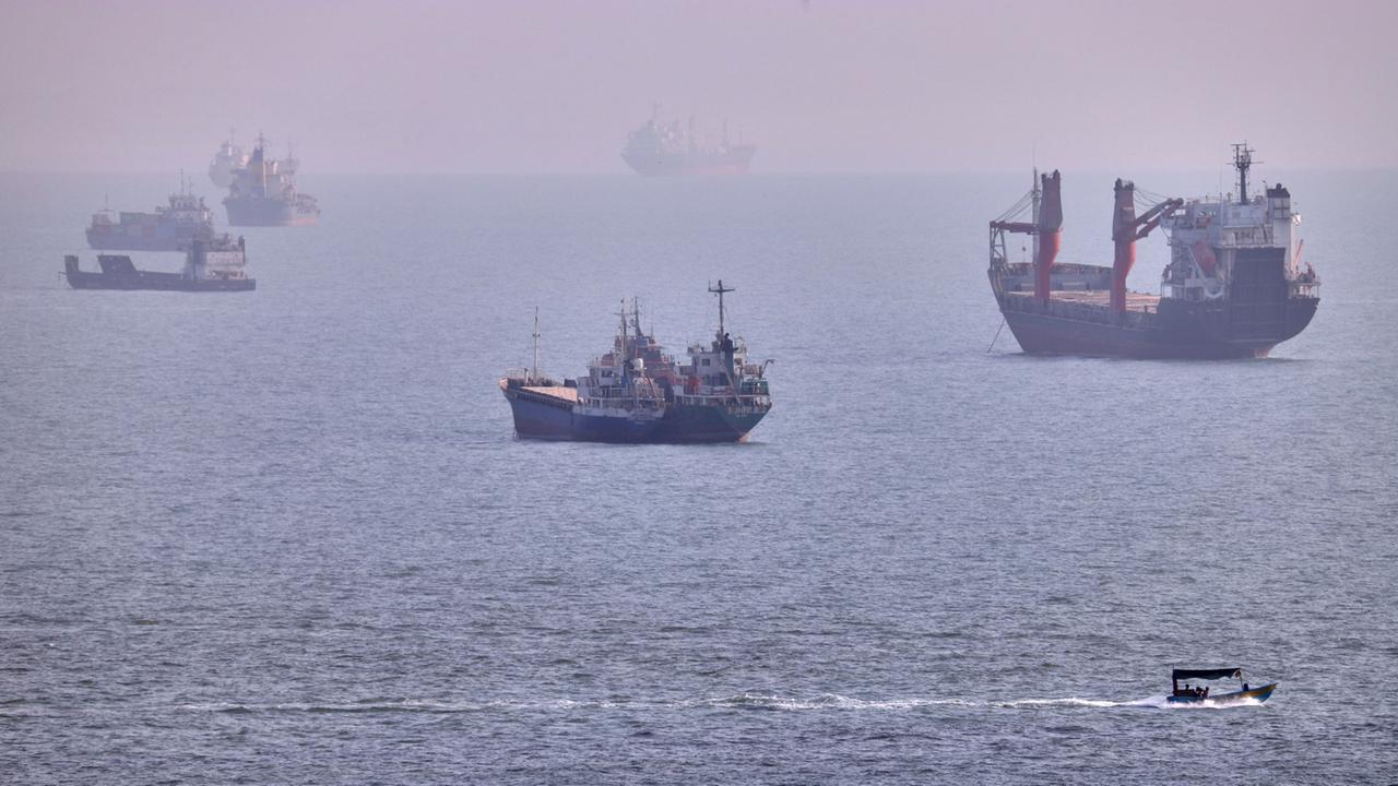 Abkommen zwischen Oman und Iran?: Was eine Einigung für die Straße von Hormus bedeuten würde