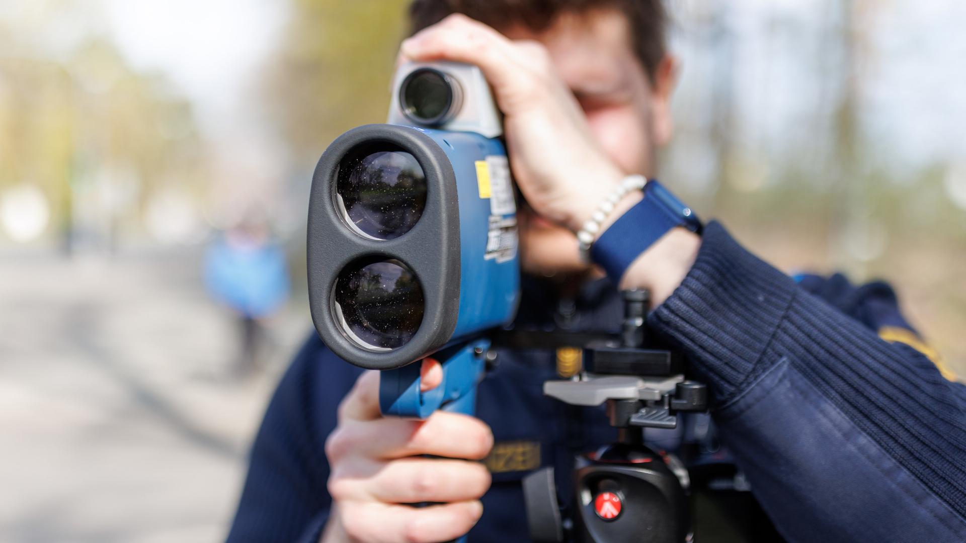 Mit mehr als 100 km/h zu viel in Dortmund erwischt