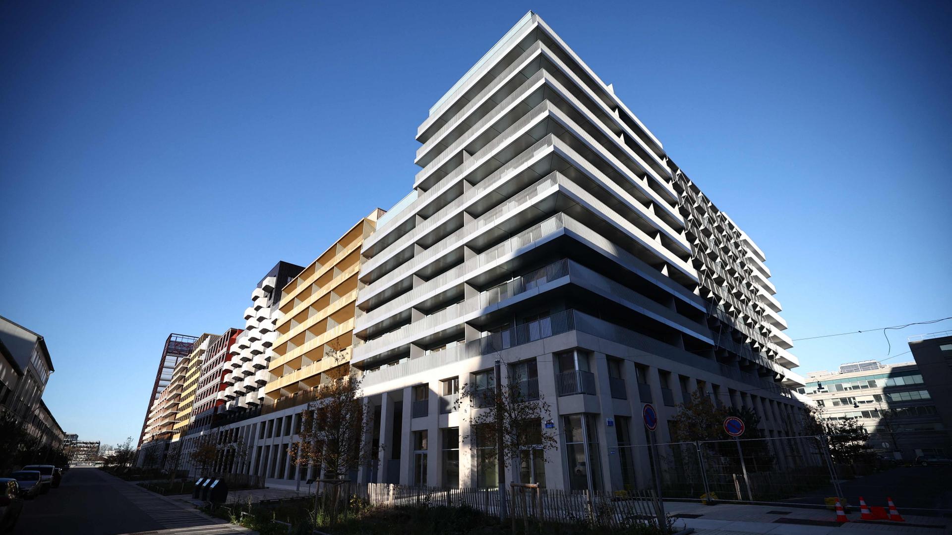 Wohngebäude des ehemaligen Olympischen Dorfes in Saint-Denis bei Paris (Frankreich) | AFP