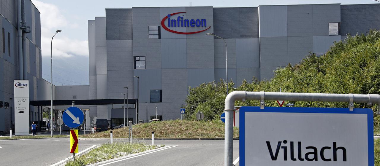 Blick auf das Infineon-Werk in Villach.