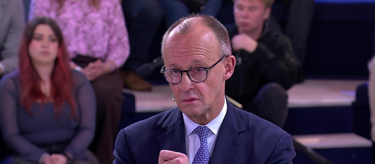 Bundeskanzler Friedrich Merz in Sendung Arena
