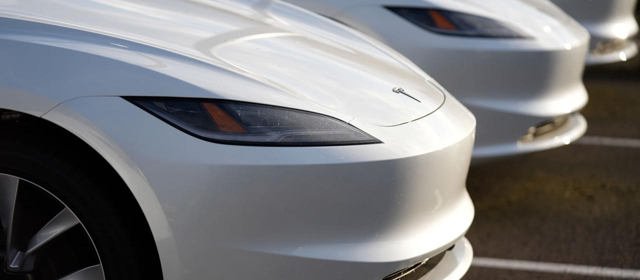 Tesla Neuwagen